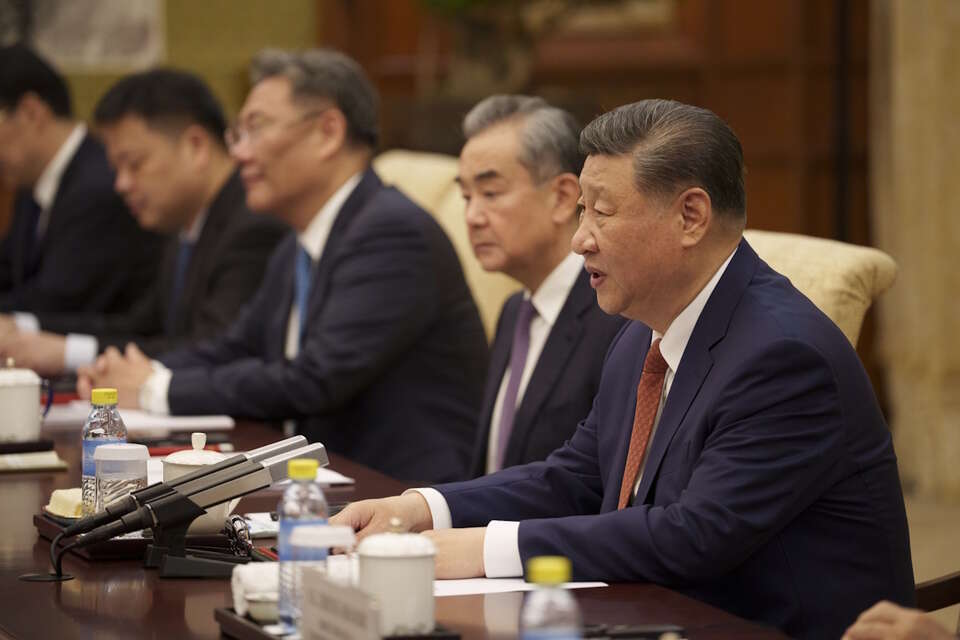 Prezydent Chin wzywa do obrony granic: Nowe wyzwania