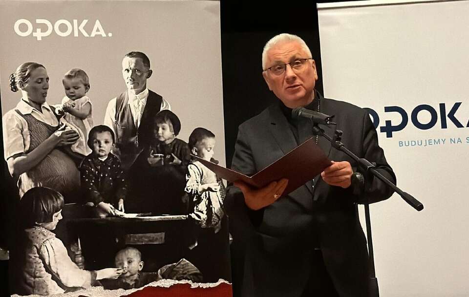 Bp Artur Miziński, przewodniczący Fundacji Opoka należącej do Konferencji Episkopatu Polski / autor: Vatican Media  