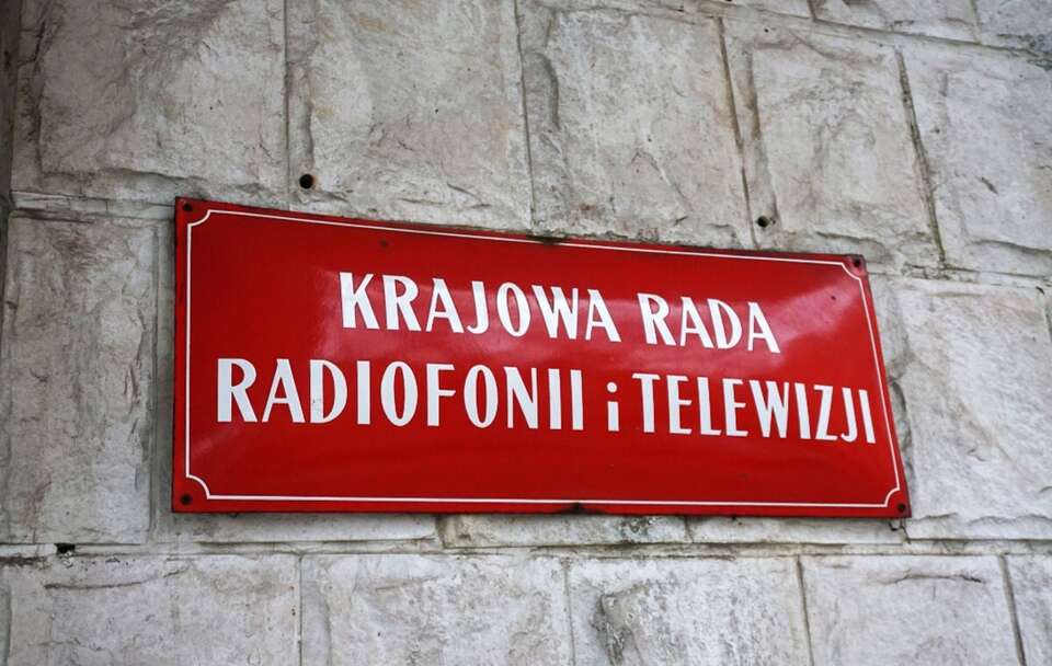 KRRiT: w świetle przepisów, Świrskiemu nie doręczono wniosku o postawienie przed Trybunałem Stanu / autor: Fratria