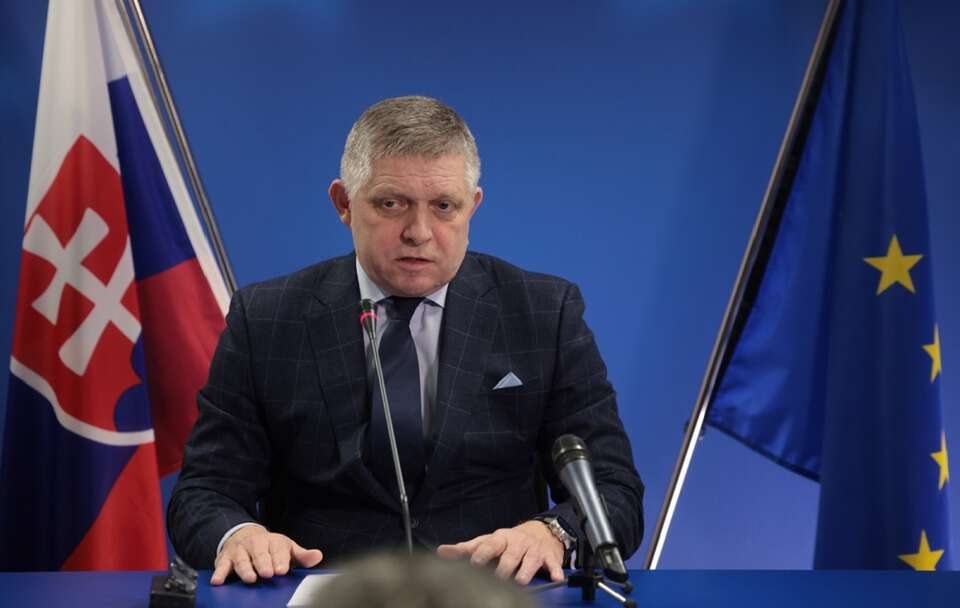 Premier Słowacji Robert Fico / autor: PAP/EPA/OLIVIER MATTHYS