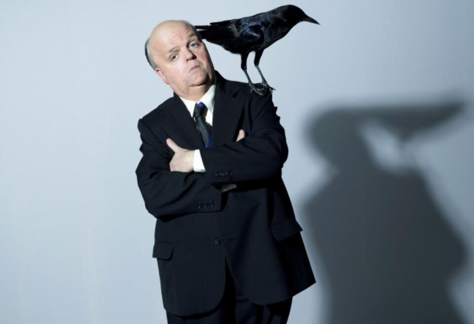 Toby Jones jako Alfred Hitchock, fot. HBO 