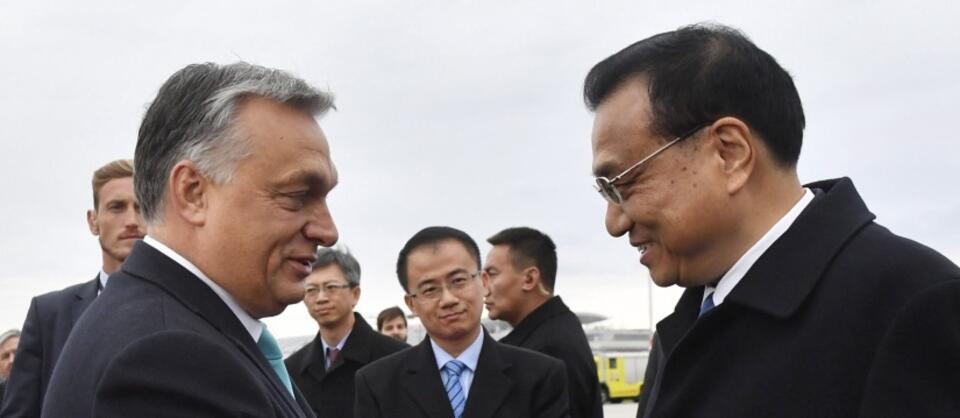  Premier Węgier Viktor Orban i premier Chin Li Keqiang  / autor: PAP/EPA