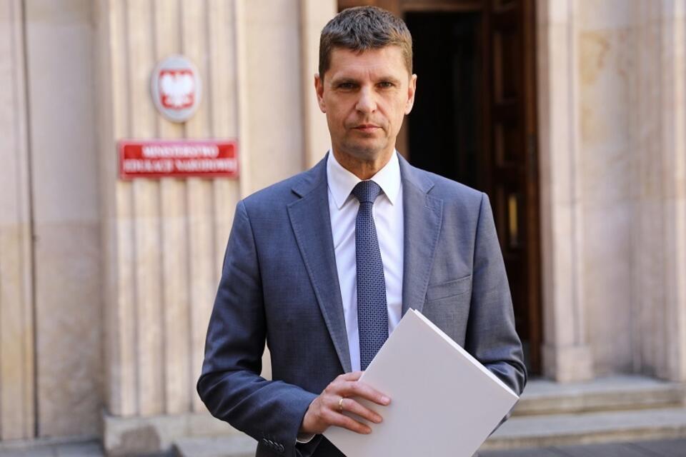 Minister edukacji narodowej Dariusz Piontkowski / autor: PAP/Rafał Guz