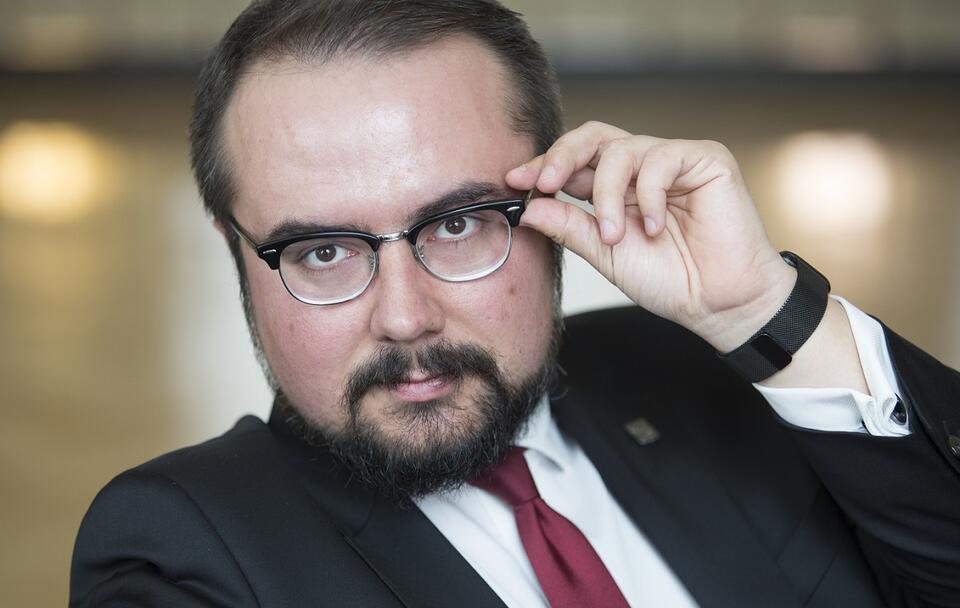 Jabłoński: Infiltracja UE utrudnia pełną izolację Rosji