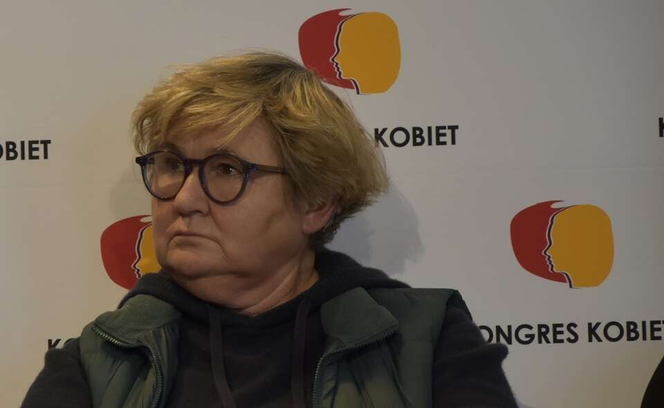 Środa: Na "orlikach" reprodukuje się kibolstwo i nacjonalizm