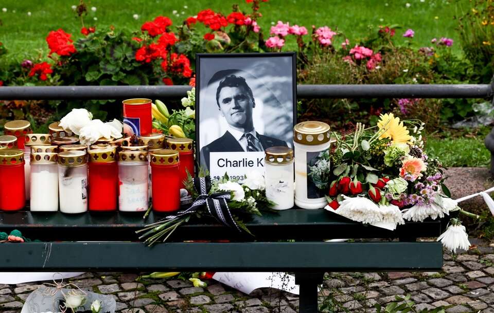 zabójstwo Charliego Kirka / autor:  EPA/FILIP SINGER Dostawca: PAP/EPA.