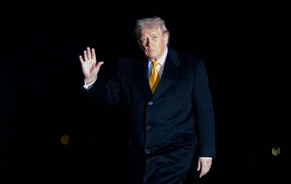 Donald Trump / autor: PAP/EPA/AARON SCHWARTZ / POOL