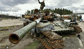 Pentagon: Rosja straciła już 1000 czołgów i 50 śmigłowców