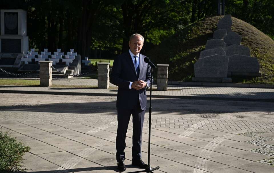 Donald Tusk w Wytycznem / autor: PAP/Wojtek Jargiło