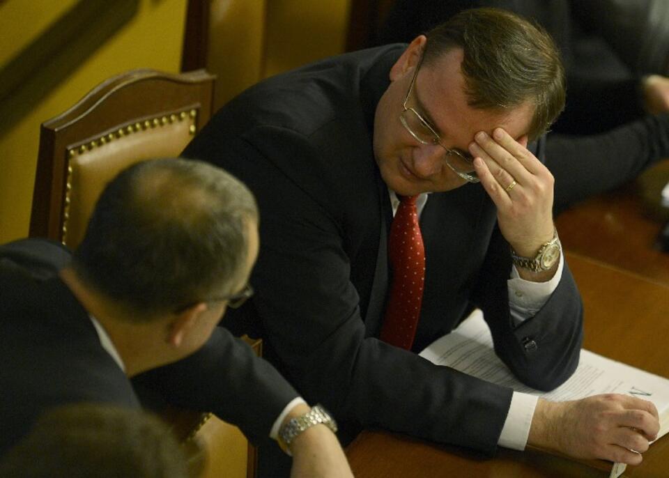 Premier Czech Petr Necas, z prawej. Po lewej czeski minister finansów Miroslav Kalousek, PAP/EPA