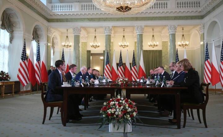 Spotkanie prezydentów Andrzeja Dudy i Joe Bidena  / autor: PAP/Marcin Obara
