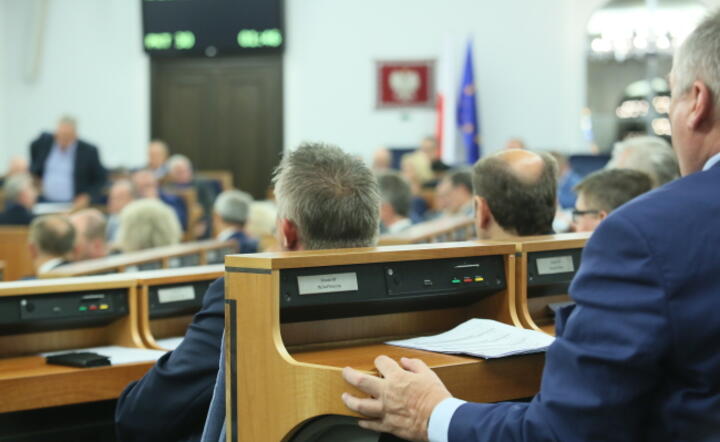 Debata w Senacie, fot. PAP/Leszek Szymański