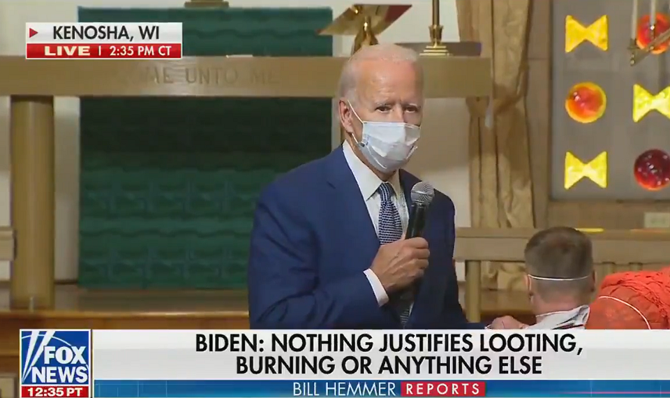 Joe Biden w kościele luterańskim w Kenosha / autor: Twitter/Fox News