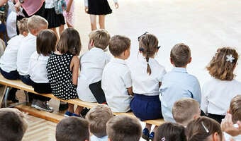 Placówki edukacyjne w Polsce winne 55,9 mln zł