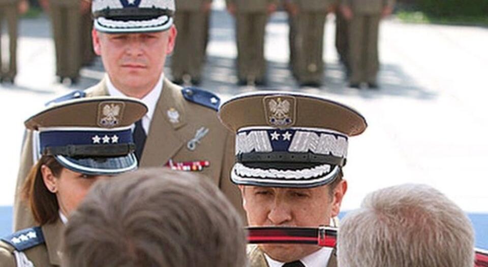 Na drugim planie gen. Bielawny; fot. prezydent.gov.pl