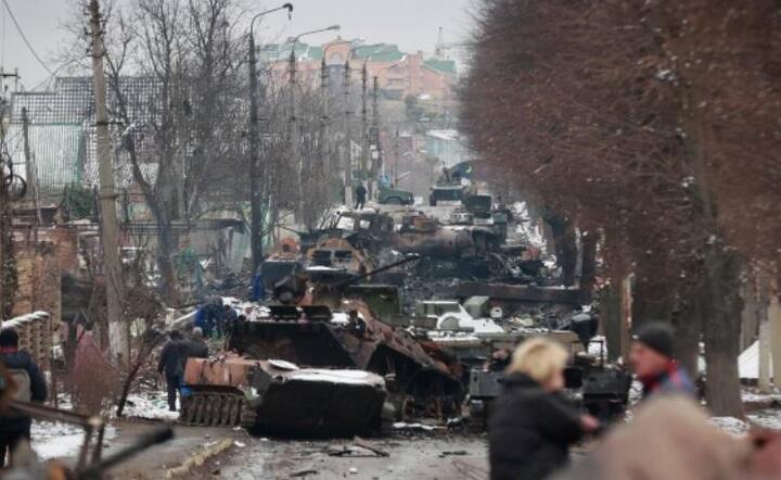 Wojna na Ukrainie/Bucza  / autor: PAP/Twitter