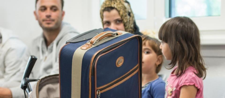 Uchodźcy na urlop wracają do siebie / autor: afd-freunde.de