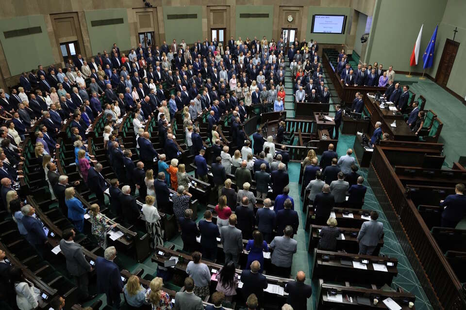 Demolowanie TK! Sejm przyjął dwie ustawy reformujące