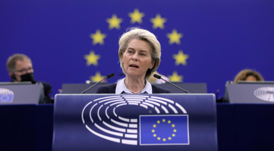 Parlament Europejski/ Ursula von der Leyen / autor: PAP/EPA