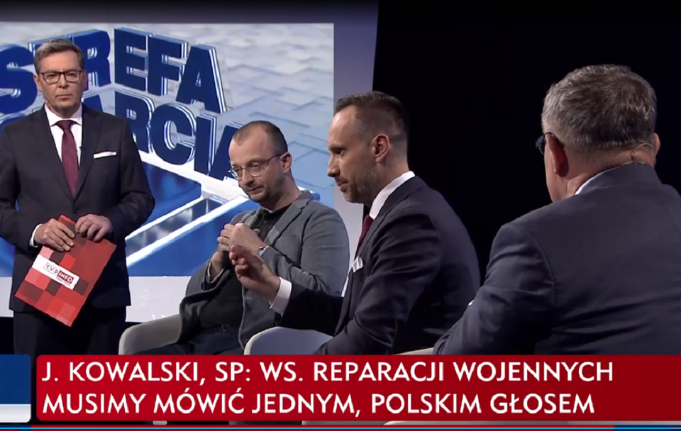 Poseł Solidarnej Polski Janusz Kowalski w Strefie Starcia / autor: TVP Info