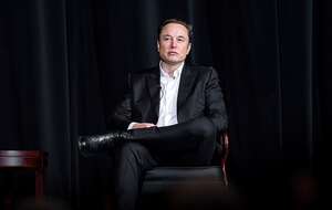 Elon Musk / autor: Trevor Cokley, Public domain, via Wikimedia Commons