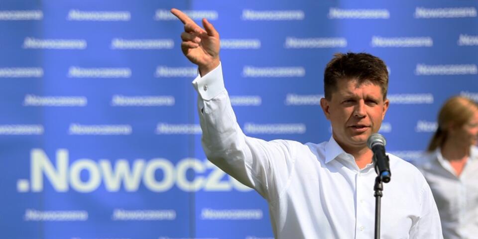 Fot. PAP/Tomasz Gzell