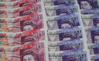 Co z banknotami z królową Elżbietą?