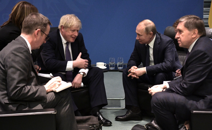 Boris Johnson i Władimir Putin / autor: PAP/EPA/ALEXEI NIKOLSKY/SPUTNIK/KREMLIN POOL / POOL