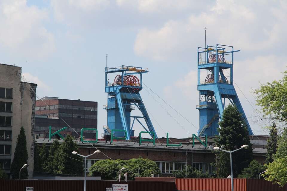 Dwóch poszkodowanych po wstrząsie w kopalni Mysłowice-Wesoła