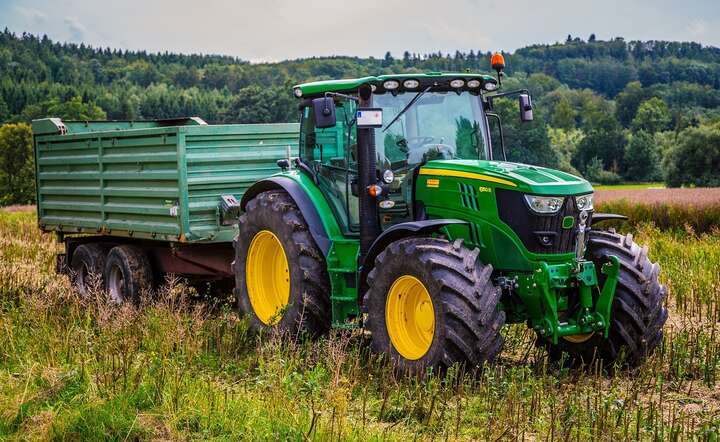 Marka John Deere pozostaje liderem na rynku ciągników w Polsce / autor: Pixabay