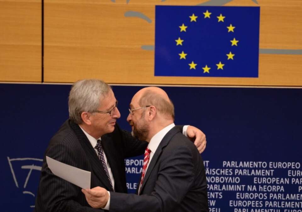 PAP/ EPA: Jean-Claude Juncker z lewej
