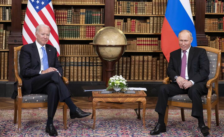 prezydent USA Joe Biden i prezydent Rosji Władimir Putin / autor: fotoserwis PAP