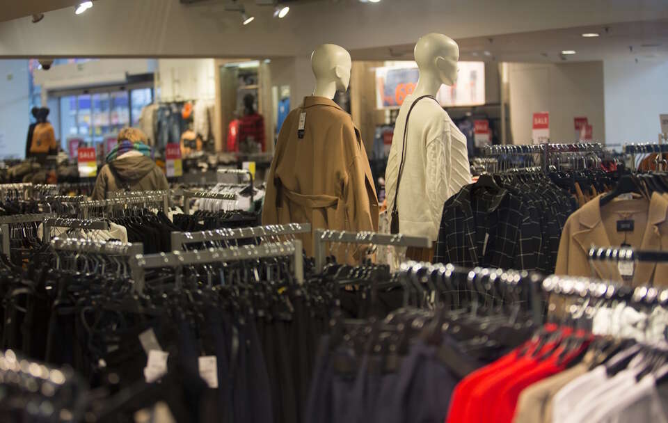 Sklep odzieżowy / autor: Fratria