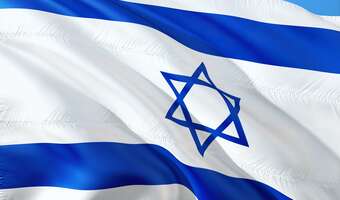 Izrael: "Cofnąć Iran do epoki kamienia". Trump odpowiada