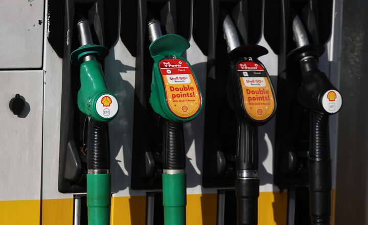 Ceny ropy i gazu pod napięciem