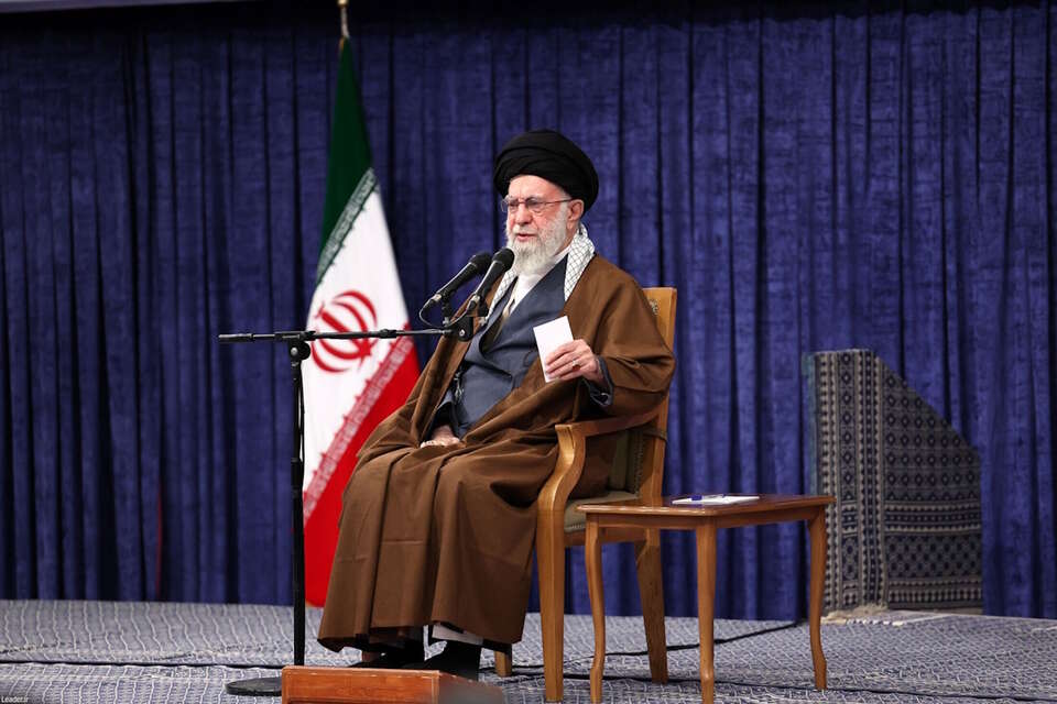 Ajatollah Ali Chamenei / autor: PAP/EPA