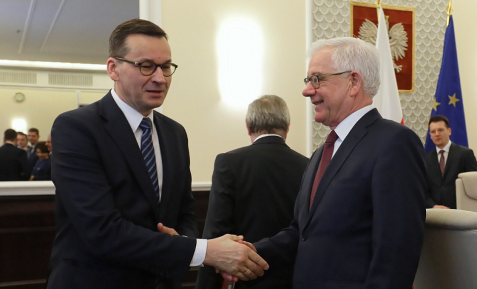 Mateusz Morawiecki i Jacek Czaputowicz / autor: PAP/Paweł Supernak