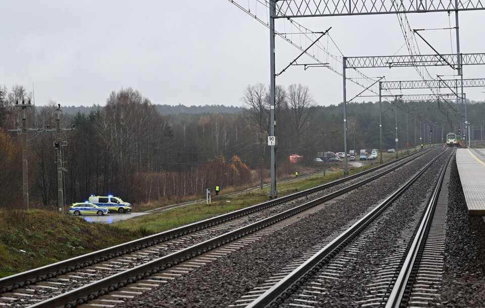 Na trasie Warszawa – Dorohusk doszło 15-17 listopada do dwóch aktów dywersji. / autor: PAP/Wojtek Jargiło