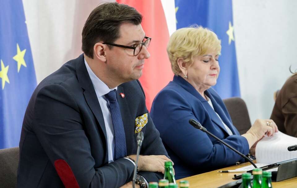 Skandaliczny atak Frysztaka na prezydenta / autor: PAP/Tomasz Gzell