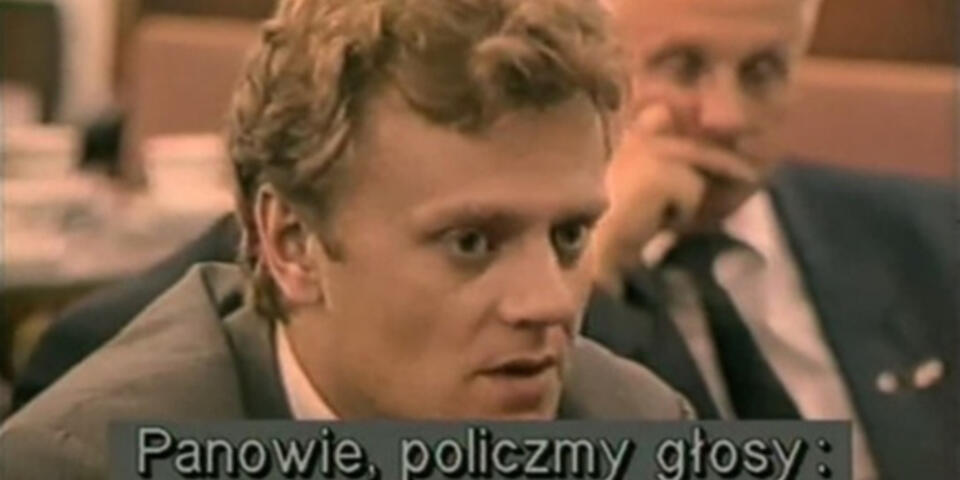 Kadr z filmu "Nocna zmiana" Jacka Kurskiego i Michała Balcerzaka