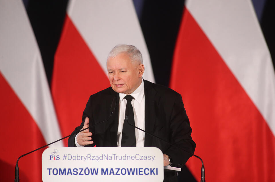 Prezes PiS w Tomaszowie Mazowieckim. / autor: PAP/Roman Zawistowski