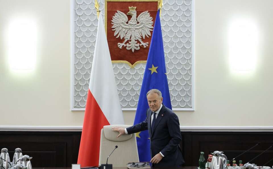 Jak Tusk odpowiada na wyciągniętą rękę Nawrockiego?