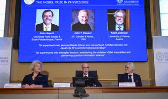 Trzej naukowcy laureatami Nagrody Nobla z fizyki