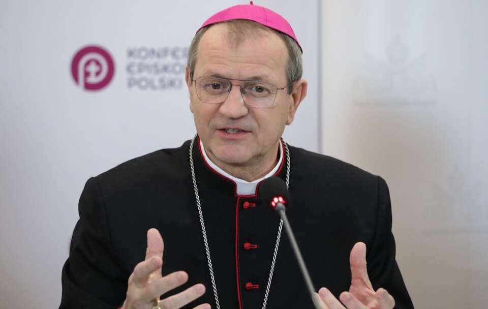  Przewodniczący Konferencji Episkopatu Polski abp Tadeusz Wojda / autor: PAP/Tomasz Gzell