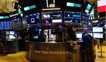 Wall Street nadal opanowana przez dziką zmienność