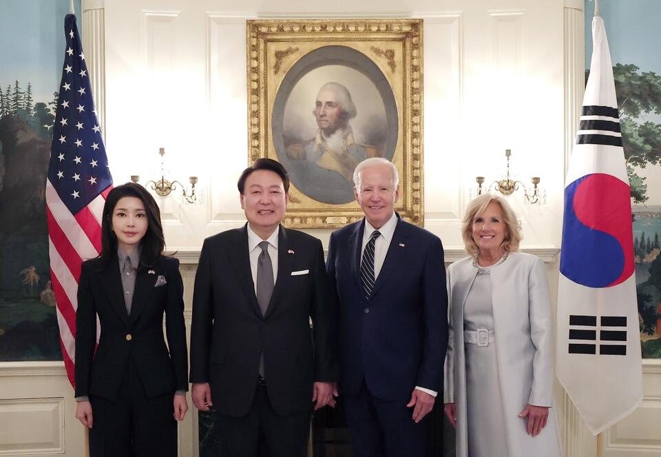 Prezydenci Korei Południowej i USA wraz z małżonkami / autor: PAP/EPA