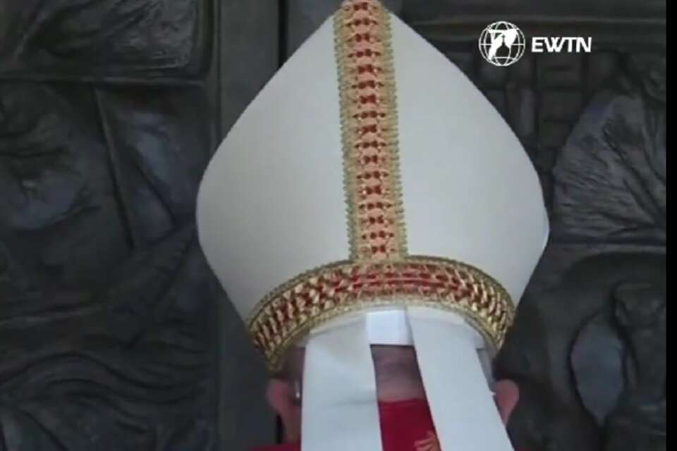 Papież otwiera Drzwi Święte w więzieniu / autor: screenshot/X/EWTN Vatican