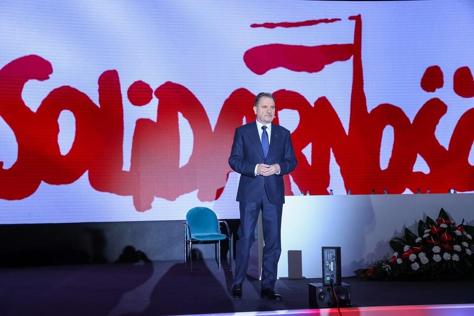 Przewodniczący NSZZ "Solidarność" Piotr Duda na 31. Krajowym Zjeździe Delegatów NSZZ "Solidarność" w Centralnym Ośrodku Sportu w Spale / autor: PAP/Marian Zubrzycki