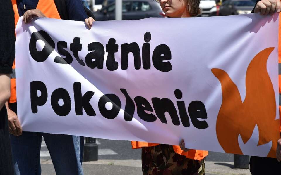 Jeden z protestów Ostatniego Pokolenia / autor: Fratria