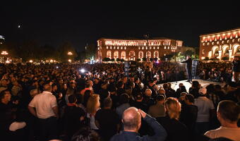 Armenia: Opozycja wściekła na rząd po klęsce separatystów